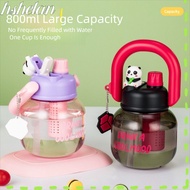 HSHELAA Sippy Cup, 800ml Leakproof Plastic Cup, Cute Lightweight Panda With Handle  Drink Bottle Out