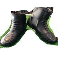 IZ2 B2036 Riding Boots