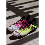 Puma Future Z 1 Football Boots. Lightweight and breathable football shoes size 39-45
