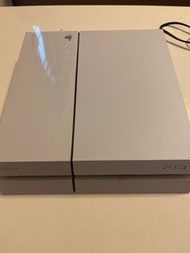 回收 PlayStation 4  白色連hdmi 線