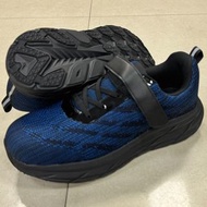 世偉運動精品 PROMARKS 寶瑪士 8706 加寬版輕量化防撞化塑鋼頭安全鞋 除了鞋頭很硬之外就是慢跑鞋