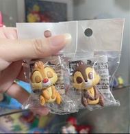 日本絕版Chip n Dale 鋼牙與大鼻奇奇蒂蒂訓覺睡覺。小擺設Disney 匙鎖匙扣胡迪Toy Story泡泡龍火腿豬 。草莓熊Alice史迪仔小金Stitch公仔Toy  Story 三眼仔反斗