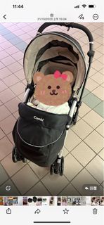 Combi 嬰兒手推車