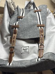 Herschel 背囊