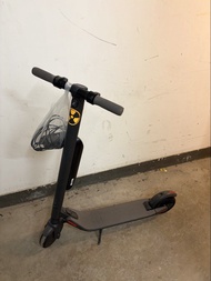Ninebot Segway 電動滑板車