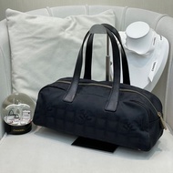 Chanel 黑色冰格 手拎袋 XB229