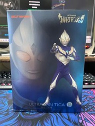 Alphamax Ultraman Tiga Sky Type Figure