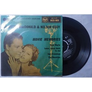 S070 JEANETTE MACDONALD & NELSON EDDY MOVIE MEMORIES LP Big Vinyl 7-inch big disc