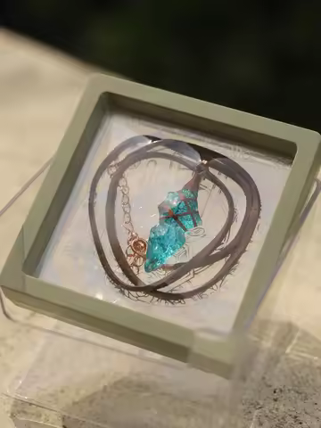 Game Final Fantasy XIV FF14 Traveler Necklace Pendant Resin Necklaces Cosplay Props Jewelry Couple L