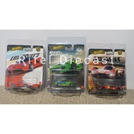 Hot Wheels Premium Package LaFerrari, Ferrari 499P, Mitsubishi Eclipse CHASE (right corner)