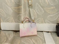 LV手袋-Louis Vuitton Monogram Giant Spring In The City OnTheGo PM Sunrise Pastel