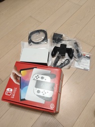 Nintendo Switch 底座及配件 Oled款