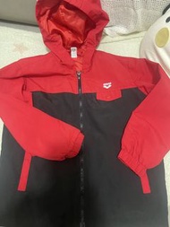 小童 size130 arena 防風及抓毛外套