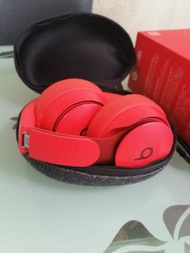 Beats Solo Pro