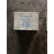 Mercedes W124/W126/W129/W201 wiper & signal relay 2018210247