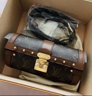 LOUIS VUITTON LV Papillon Trunk 老花鏈條S-lock鎖 扣 塗層帆布拼牛皮飾邊 腋下包手提包單肩包斜挎 | M57835 | 全新正牌正貨