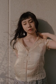 Marc Jacobs vintage 100% silk top