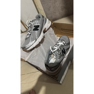 New Balance 740 XAIJ