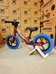 xpush12  จักรยานทรงตัว จักรยานขาไถเด็ก  เฟรมอลูมิเนียม