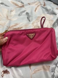 Prada 粉色手拿包
