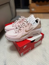 NIKE AIR MAX EXCEE （Eur38 UK4.5)