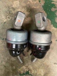 ยางเเท่นเครื่อง ของใหม่+เเท้ Ford Ranger T6 4WD T7 Everest ปี2015 Mc BT50 pro ราคา 1 คู่ ซ้าย ขวา