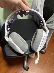 Logitech G733 Wireless Gaming Headset