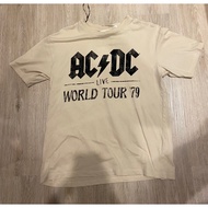 ACDC WORLD TOUR 79 x H&M Size: Chest 38 Inches Length 24.5 Defect:-: