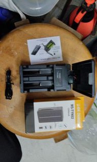 太陽能18650兩用充電器