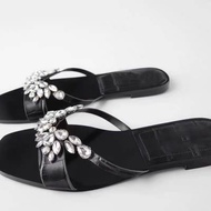 Zara's Summer Women's Shoes Flat Women's Acrylic Diamond Decoration Flat Heel Beach Shoes Outer Wear Casual Women's Shoes