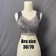SIZE 30/32 bra