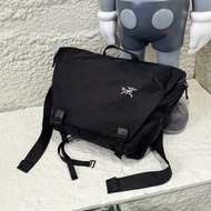 ARC'TERYX Granville 10 始祖鳥郵差包