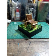 Miniature high-tailed house prov. West Kalimantan size 8*9