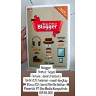SMART BOOK BLOGGER SEALED