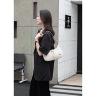 NEWEST En-ji Yonse Shoulderbag - Black