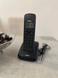 Uniden cordless phone 室內無線電話 使用兩粒AAA充電池，不連電池，正常運作。如另外加Panasonic兩粒3A充電池，額外收取多$30!   ( ♻️ 以物易物 / swap 