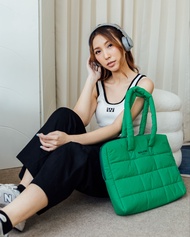 Walking Stitch : กระเป๋าแล็ปท็อป : Bill Puffy Bag