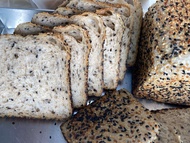 เพสโต้ซอส ในน้ำมันมะกอก 200 กรัม ทำสดๆเมื่อลูกค้าสั่ง มี2สูตร (⚫️ปกติมีชีส และ ⚪️มังสวิรัติคีโต)💥 Pe