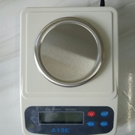 DIGITAL SCALES 600G/0.01G TYPE DJ602F