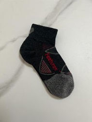 現貨美國#1 Feetures Elite - Running / Walking socks (Size S : EU 34 - 37) 網上價USD $13 - 16