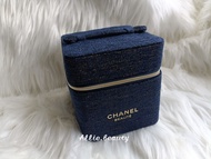 Chanel 限量牛仔化妝袋 vip gift（不議）