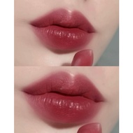 M·A·C Matte Lipstick ~ 659 Natural Born Leader