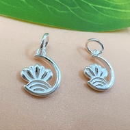 Charm hanging a swan symbol on a lotus stem - 925 Silver Charm - Code CB835