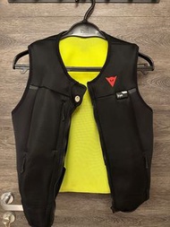 Dainese D Air  vest