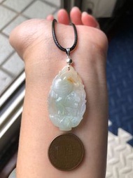 緬甸玉天然A貨翡翠玉墜冰種黃翡淡綠飄花三彩生肖 虎 虎牌 老虎 虎虎生風