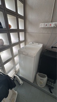 金章洗衣機 Zanussi Top-Load Washing Machine