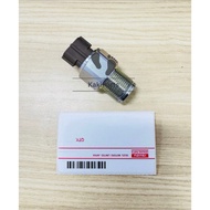 ISUZU NPR PRO (4HK1 / 6HK1) FUEL RAIL SENSOR (3PIN) 8-97318684-0