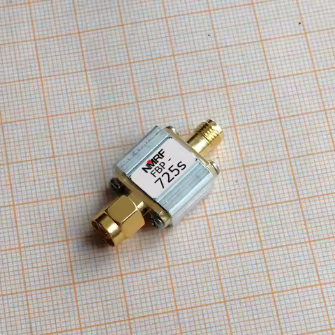 725MHz SAW bandpass filter, 45MHz bandwidth, 1dB bandwidth 703-748MHz, SMA interface FBP-725s