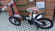 全新正品Auldey雙鑽20吋摺疊單車， Shimano 7速，閃底紫色，快拆座通，頭尾碟煞，好踩，精工裝嵌，附有頭籃，氣泵，水壺架，單車鎖，全新車免維修，可預約到實體店試車，售價$650