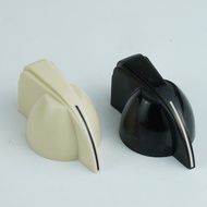 GUYKER 1 Set Of Chicken Head Shaped Knobs, White And Black
